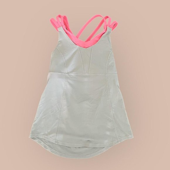 Lululemon Workout Shirt With Built In - Picture 1 of 4